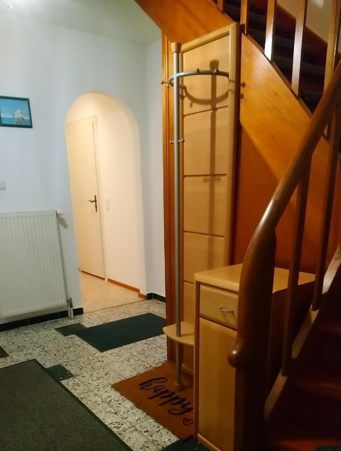 Gaestehaus „Barbara” Mit Garage In 26919 Brake Brake  Eksteriør bilde